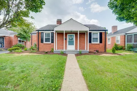1363 E Center Street Kingsport Tn 37664, Kingsport, TN 37664