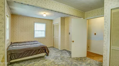 Bedroom - 150 Garland Road Limestone Tn 37681, Limestone, TN 37681 photo 5 of 10