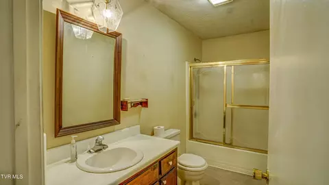 Bath - 150 Garland Road Limestone Tn 37681, Limestone, TN 37681 photo 1 of 2
