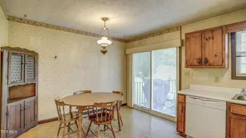 Dining - 150 Garland Road Limestone Tn 37681, Limestone, TN 37681 photo 1 of 2