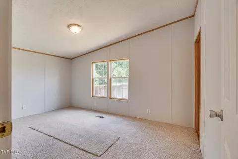 Bedroom - 193 Barwick Road Limestone Tn 37681, Limestone, TN 37681 photo 11 of 13