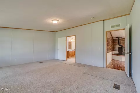 Bedroom - 193 Barwick Road Limestone Tn 37681, Limestone, TN 37681 photo 4 of 13