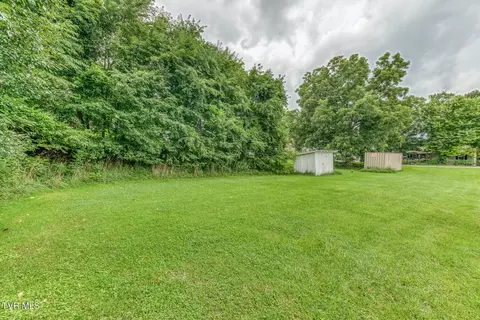 310 Mill Street Bluff City Tn 37618, Bluff City, TN 37618