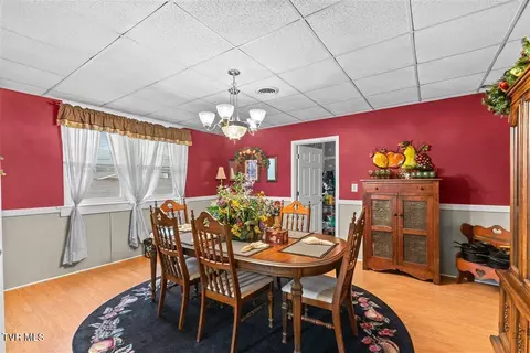 Dining - 214 Union Street Erwin Tn 37650, Erwin, TN 37650 photo 2 of 2