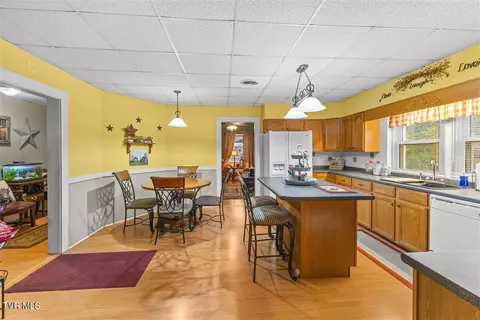 Kitchen - 214 Union Street Erwin Tn 37650, Erwin, TN 37650 photo 2 of 3