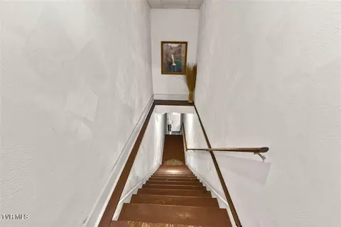 Entry Way - 214 Union Street Erwin Tn 37650, Erwin, TN 37650 photo 1 of 7