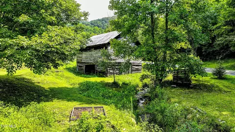 Exterior - 1213 Roaring Fork Road Mars Hill Nc 28754, Mars Hill, NC 28754 photo 7 of 7