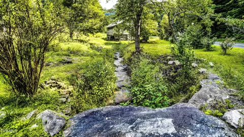 Exterior - 1213 Roaring Fork Road Mars Hill Nc 28754, Mars Hill, NC 28754 photo 6 of 7