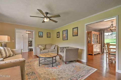 Living - 118 Bogey Drive Abingdon Va 24211, Abingdon, VA 24211 photo 3 of 7
