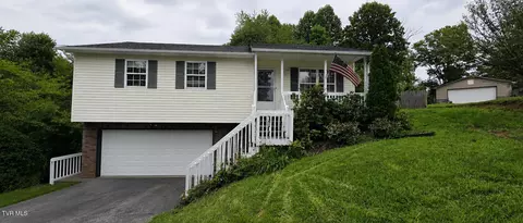320 Harr Drive Bluff City Tn 37618, Bluff City, TN 37618