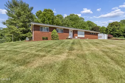 Exterior - 113 Oakwood Lane Erwin Tn 37650, Erwin, TN 37650 photo 17 of 19