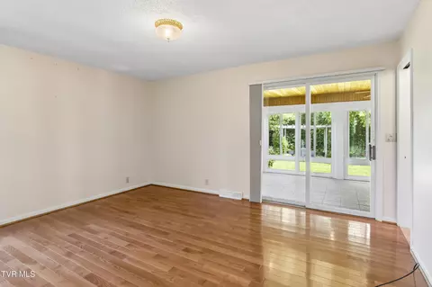 Other - 113 Oakwood Lane Erwin Tn 37650, Erwin, TN 37650 photo 4 of 10