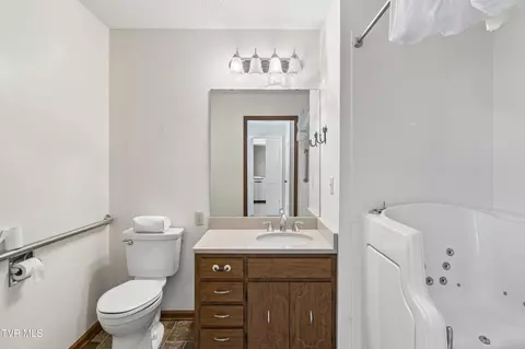 Bath - 113 Oakwood Lane Erwin Tn 37650, Erwin, TN 37650 photo 8 of 9