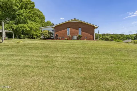 Exterior - 113 Oakwood Lane Erwin Tn 37650, Erwin, TN 37650 photo 19 of 19