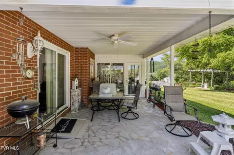 Exterior - 113 Oakwood Lane Erwin Tn 37650, Erwin, TN 37650 photo 7 of 19