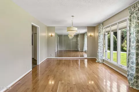 Dining - 113 Oakwood Lane Erwin Tn 37650, Erwin, TN 37650 photo 1 of 1