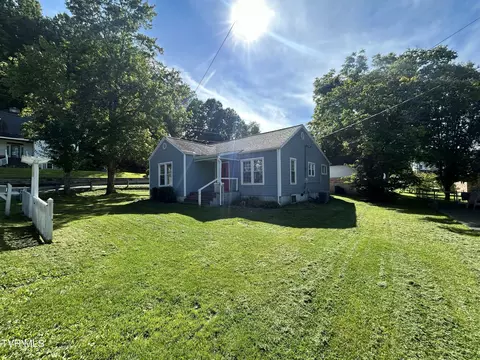 Exterior - 309 Nottingham Avenue Wise Va 24293, Wise, VA 24293 photo 4 of 6
