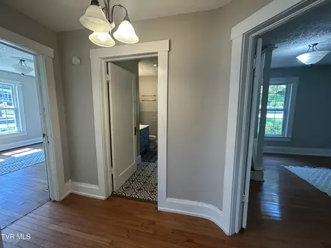 Entry Way - 309 Nottingham Avenue Wise Va 24293, Wise, VA 24293 photo 4 of 4