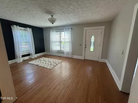Living - 309 Nottingham Avenue Wise Va 24293, Wise, VA 24293 photo 1 of 4