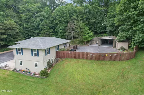 120 Elizabeth Ann Circle Bluff City Tn 37618, Bluff City, TN 37618