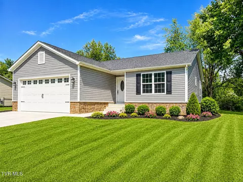 102 Charlie Avenue Piney Flats Tn 37686, Piney Flats, TN 37686