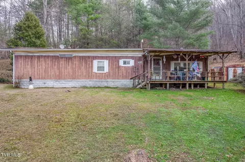 902 R D Campbell Road Butler Tn 37640, Butler, TN 37640
