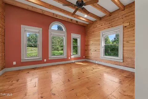 Bedroom - 3101 Whitehouse Road Greeneville Tn 37745, Greeneville, TN 37745 photo 1 of 8