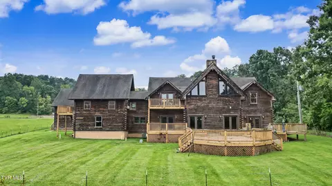 Exterior - 3101 Whitehouse Road Greeneville Tn 37745, Greeneville, TN 37745 photo 8 of 12