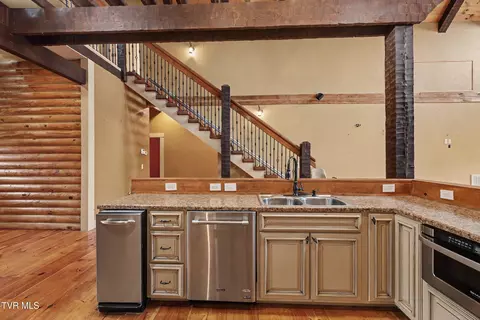 Kitchen - 3101 Whitehouse Road Greeneville Tn 37745, Greeneville, TN 37745 photo 4 of 4
