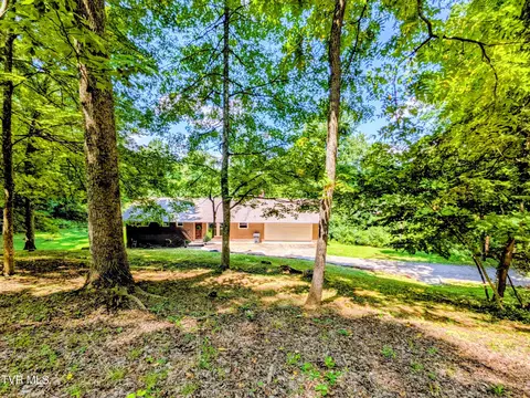2364 Mountain Drive Kingsport Tn 37664, Kingsport, TN 37664