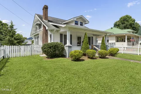 Exterior - 238 4th Street Erwin Tn 37650, Erwin, TN 37650 photo 4 of 8