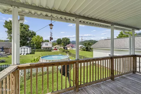Exterior - 238 4th Street Erwin Tn 37650, Erwin, TN 37650 photo 6 of 8