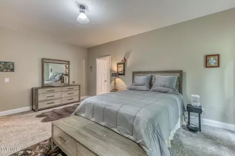 Bedroom - 167 Brian Lane Erwin Tn 37650, Erwin, TN 37650 photo 4 of 6