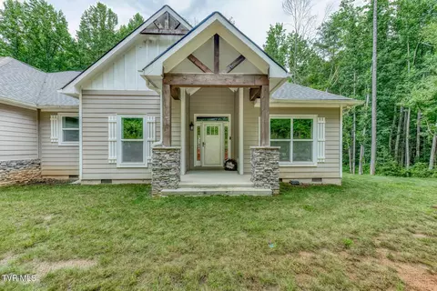 Exterior - 167 Brian Lane Erwin Tn 37650, Erwin, TN 37650 photo 2 of 21
