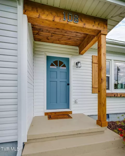 Exterior - 108 Witcher Street Erwin Tn 37650, Erwin, TN 37650 photo 4 of 8