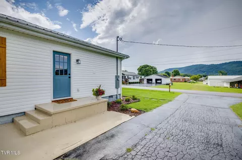 Exterior - 108 Witcher Street Erwin Tn 37650, Erwin, TN 37650 photo 5 of 8
