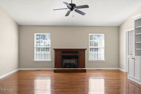 Living - 511 Headtown Road Jonesborough Tn 37659, Jonesborough, TN 37659 photo 2 of 3