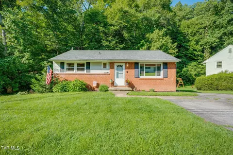 325 Ridgewood Drive Kingsport Tn 37660, Kingsport, TN 37660
