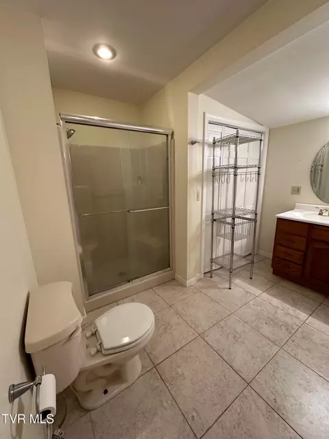 Bath - 2320 Devault Bridge Road Piney Flats Tn 37686, Piney Flats, TN 37686 photo 1 of 2
