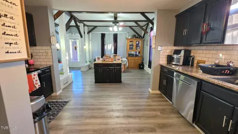 Entry Way - 815 E Front Street Coeburn Va 24230, Coeburn, VA 24230 photo 1 of 2