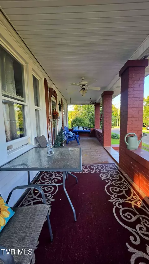 Exterior - 815 E Front Street Coeburn Va 24230, Coeburn, VA 24230 photo 5 of 5
