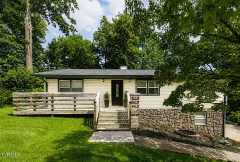 303 Clifftop Court Mount Carmel Tn 37645, Mount Carmel, TN 37645