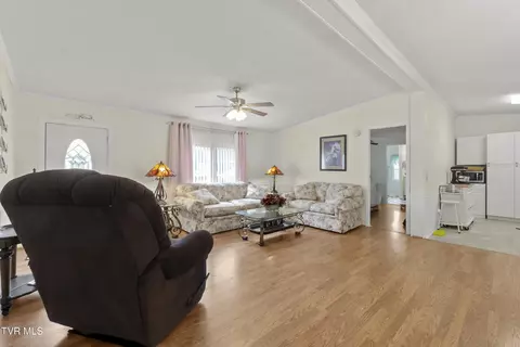 Living - 4240 N Mohawk Road Mohawk Tn 37810, Mohawk, TN 37810 photo 1 of 1