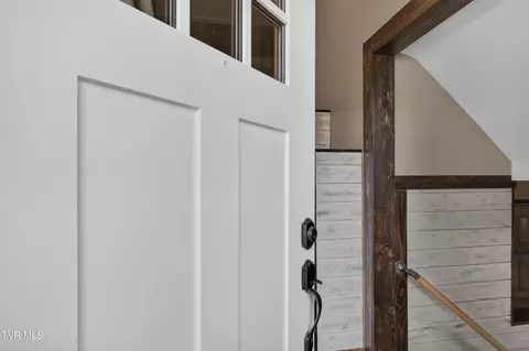 Entry Way - 13422 Countiss Road Abingdon Va 24210, Abingdon, VA 24210 photo 1 of 6