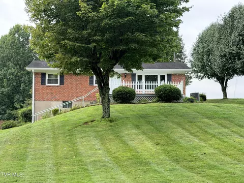 683 Vickars Road Bluff City Tn 37618, Bluff City, TN 37618