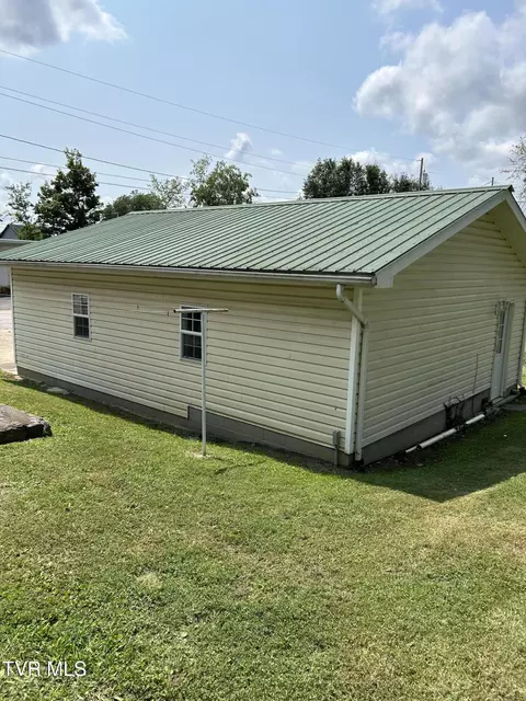 Other - 221 N Irish Street Greeneville Tn 37745, Greeneville, TN 37745 photo 19 of 25