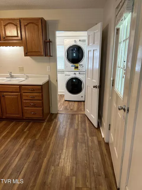 Other - 221 N Irish Street Greeneville Tn 37745, Greeneville, TN 37745 photo 4 of 25