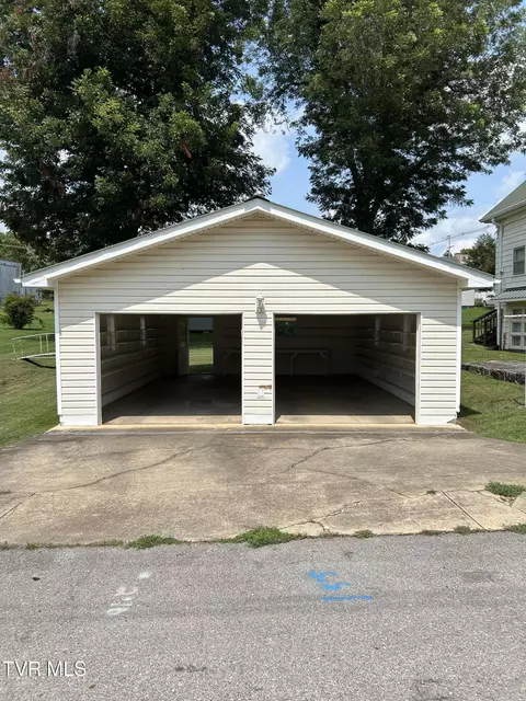 Other - 221 N Irish Street Greeneville Tn 37745, Greeneville, TN 37745 photo 16 of 25