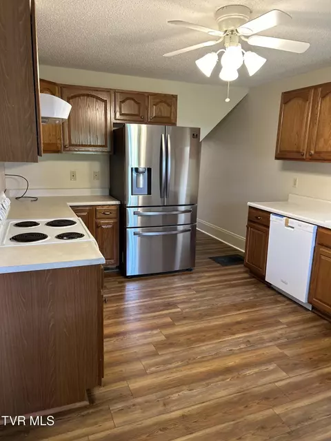 Kitchen - 221 N Irish Street Greeneville Tn 37745, Greeneville, TN 37745 photo 2 of 3