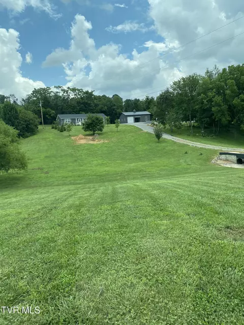1500 E Fork Road Greeneville Tn 37743, Greeneville, TN 37743 photo 2